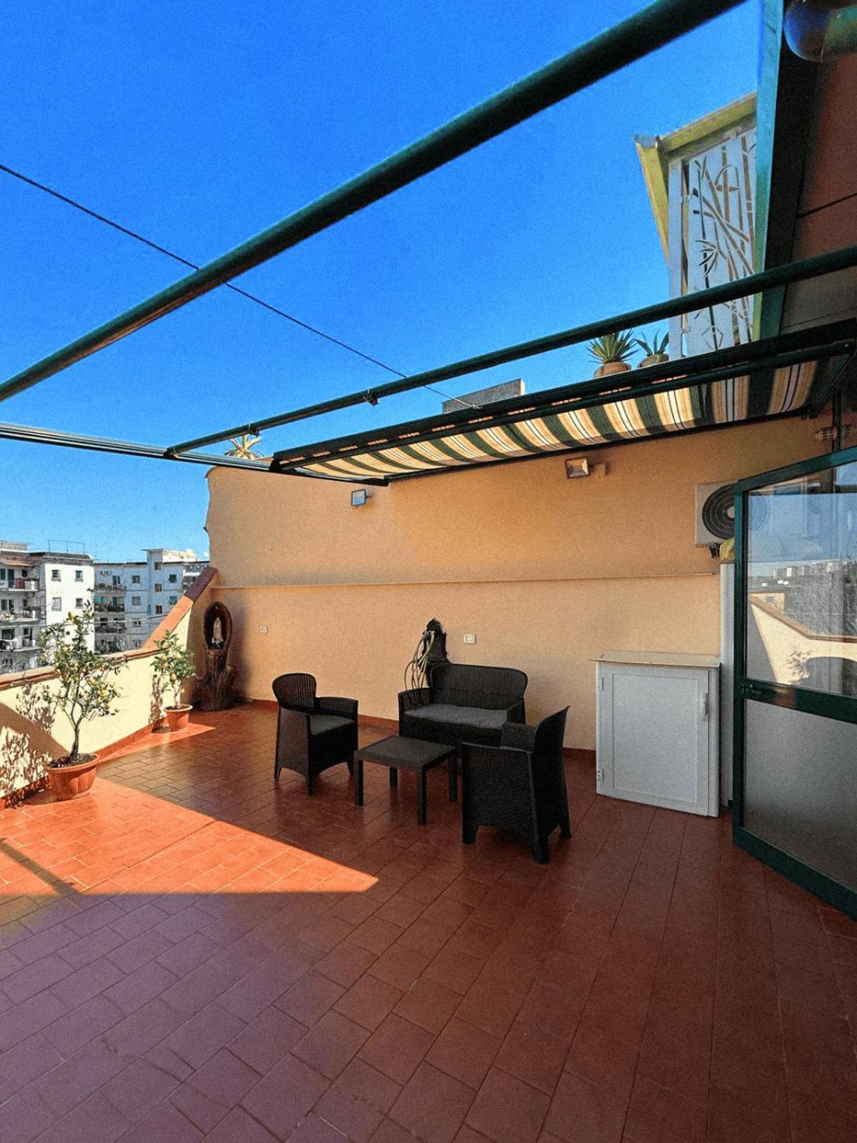 Terrazza Paradiso Hébergement de vacances Naples